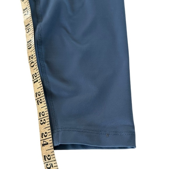 BEYOND YOGA HIGH WAISTED CAUGHT IN THE MIDI 7/8th SKY BLUE LEGGINGS - Picture 10 of 12